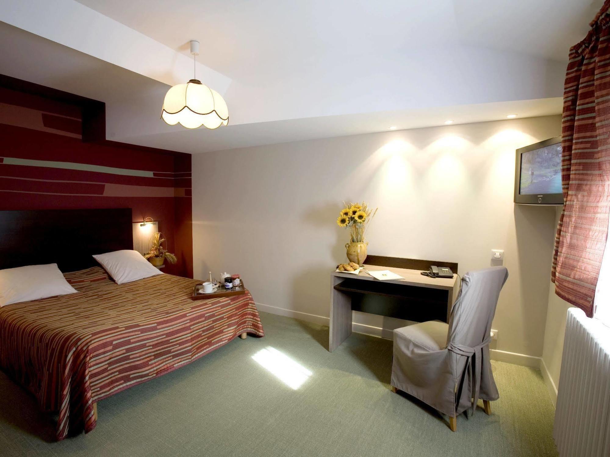 Logis Hotel Le Central 바레즈 외부 사진
